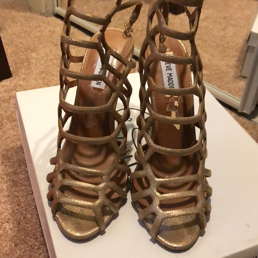 Steve Madden Slithur Gold